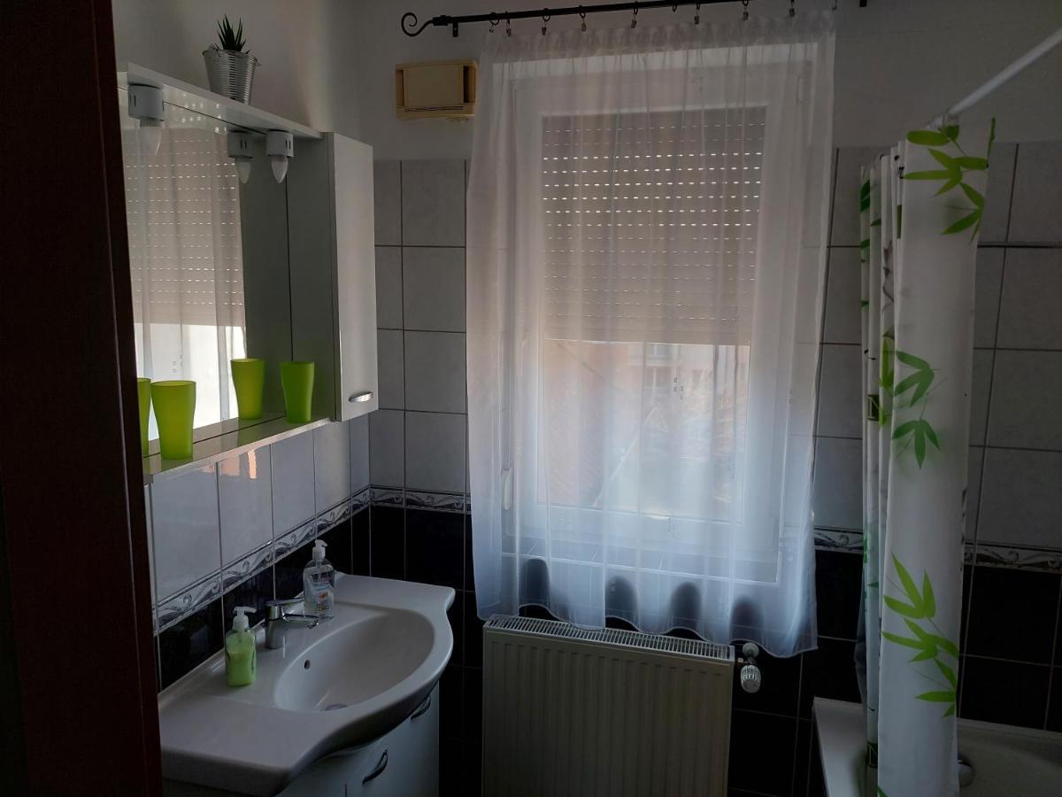 Samuci Apartman Хайдусобосло Экстерьер фото